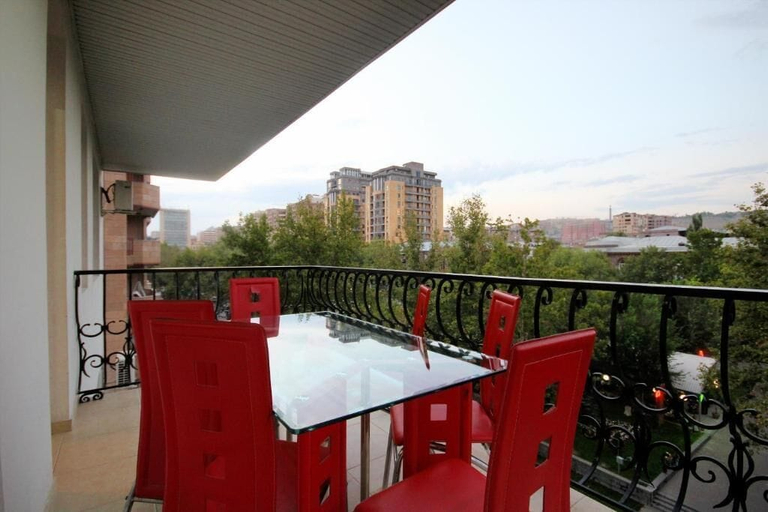 Others 5, Family Hotel, Yerevan