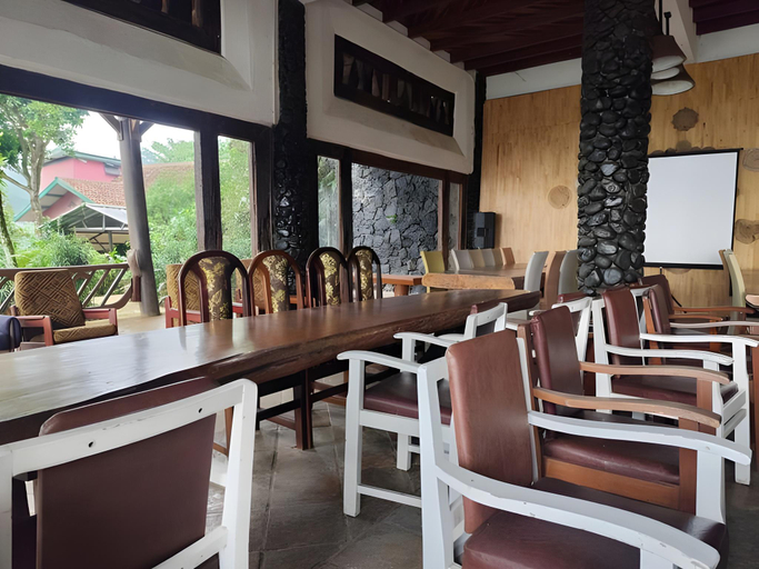 Food & Drinks, Dulang Resort & Resto, Bandung