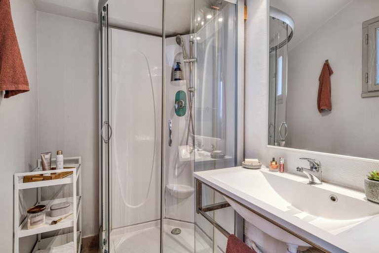 Bathroom 4, BonjourSauvage Seignosse, Landes