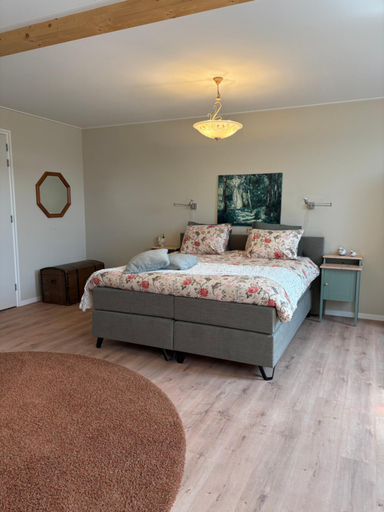 Bedroom 5, KorenGastvrij, Menterwolde