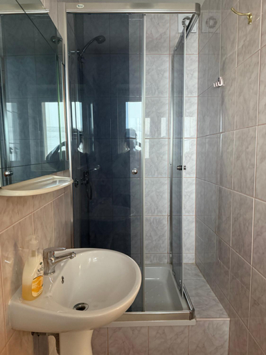 Bathroom 3, Willa Irys, Tatra