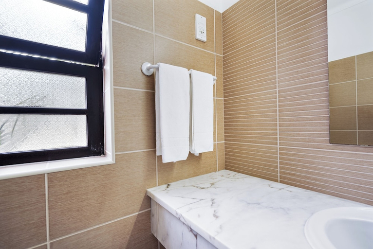 Bathroom 3, Colina Village, Lagoa