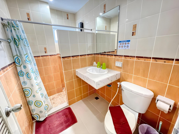 Bathroom 3, Sea view Apartments, Pulau Phuket