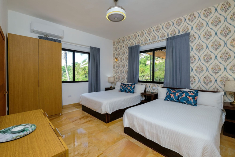 Room 3, Beach Mountain Villa Terrenas Pool BBQ 6BR, Las Terrenas