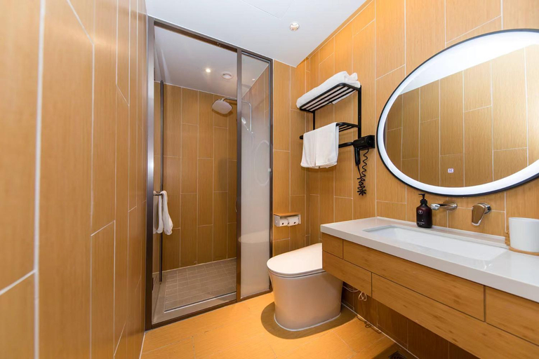 Bathroom 4, Ji Hotel(Shanghai Hongqiao Hongjing Road), Shanghai