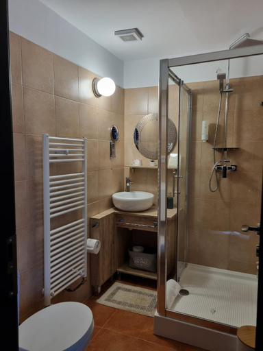 Bathroom 2, Refugiul Domnitei, Bran