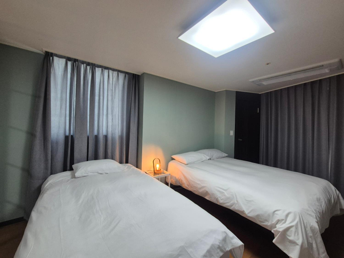 Bedroom 2, Hotel Irua Haeundae, Haeundae