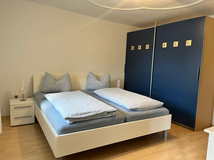 Bedroom 3, Gasthaus Adler Weilheim, Waldshut, Waldshut