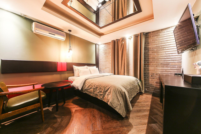 Bedroom 4, Sinsa La TREE, Seocho