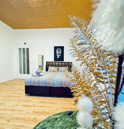 Room 3, Modern Studio for 3 Near FAC Platz, Wien