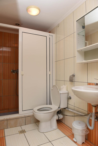 Bathroom 4, Hotel Dias Apartment, Central Macedonia
