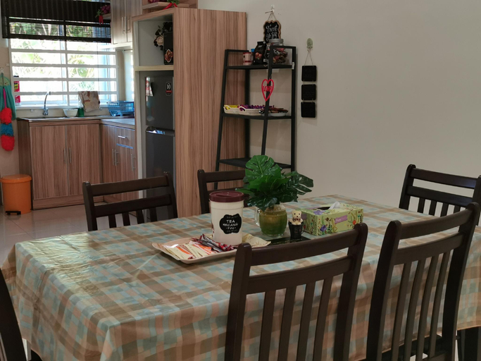 Others 5, Tangkak Houses, Ledang