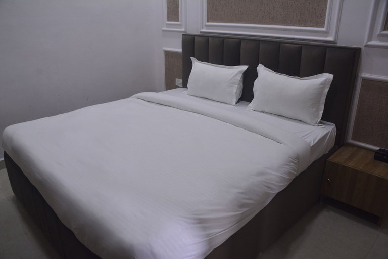 Room 2, The Ramayan, Tikamgarh