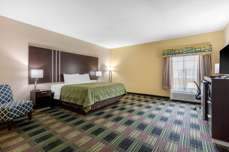 Bedroom 3, Quality Inn Cadiz, Trigg