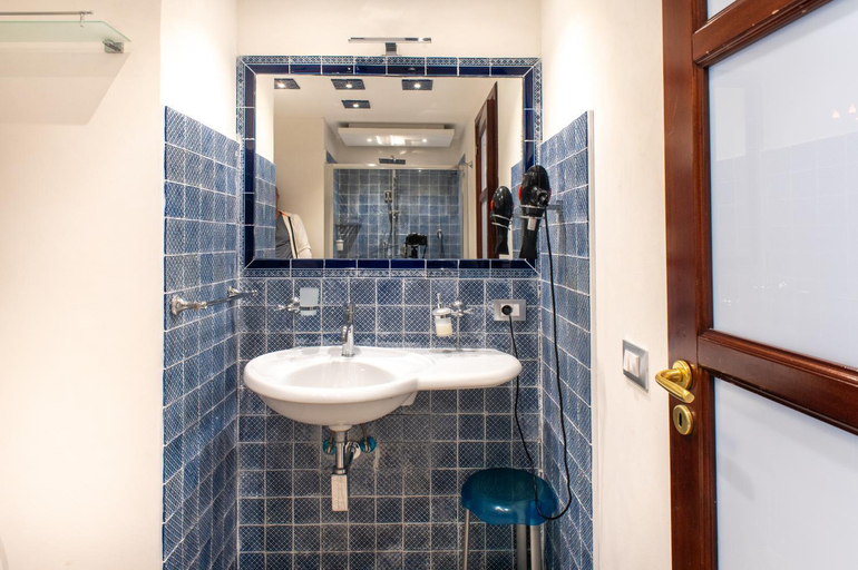 Bathroom, Federico 70 Arabic Style, Palermo