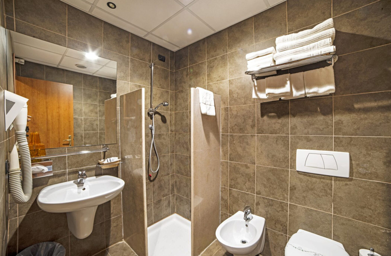 Bathroom 4, Smeraldo, Brescia