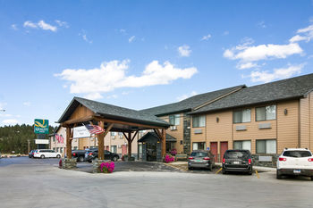 Others 5, EverSpring Inn & Suites, Pennington
