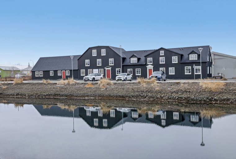 Exterior & Views 2, Bryggjan Boutique Hotel, Akureyri
