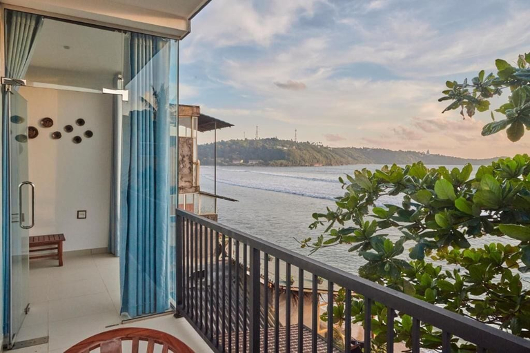 Property grounds, KINGS BAY BEACH RESORT, Galle Four Gravets