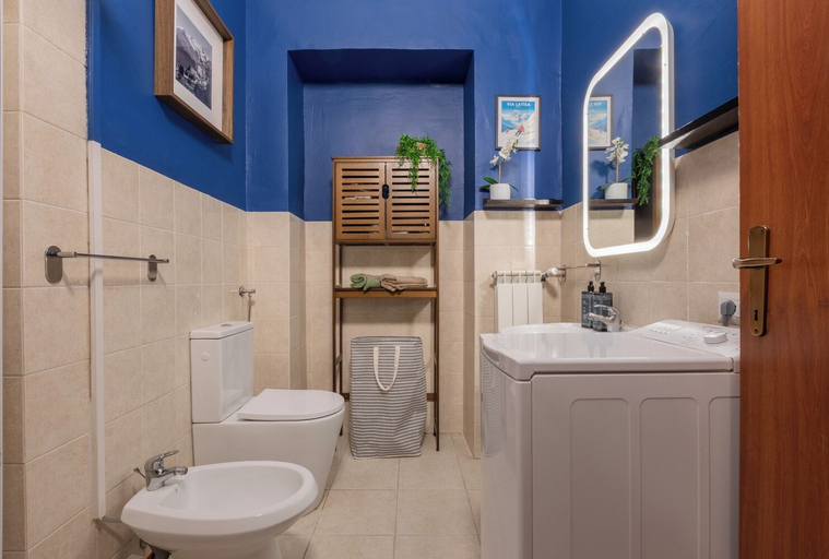 Bathroom 3, Casa Tropicana RO-JO by Wonderful Italy, Torino