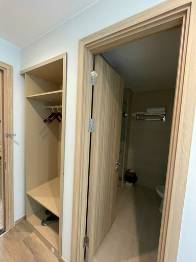 Wardrobe 3, Crystal Hotel Phu Quoc, Phú Quốc