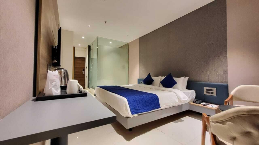 Room 4, The Blues Hotel Golden Glory Rajkot, Rajkot