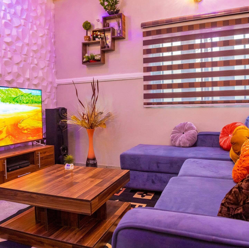 Living area 2, Treasure Court Apartment, Obio/Akp