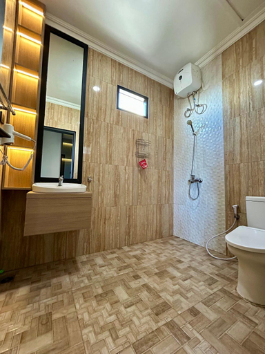Bathroom 5, AL Jumeirah Resort Puncak, Bogor
