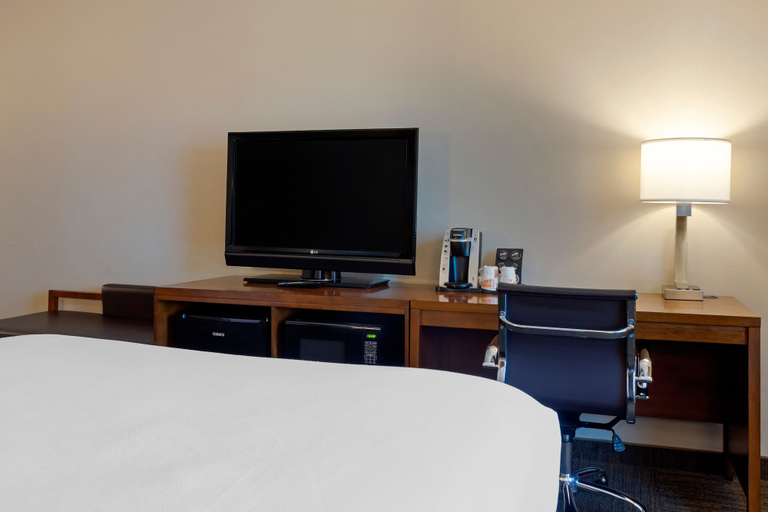 Bedroom 3, Comfort Inn & Suites Presidential, Pulaski