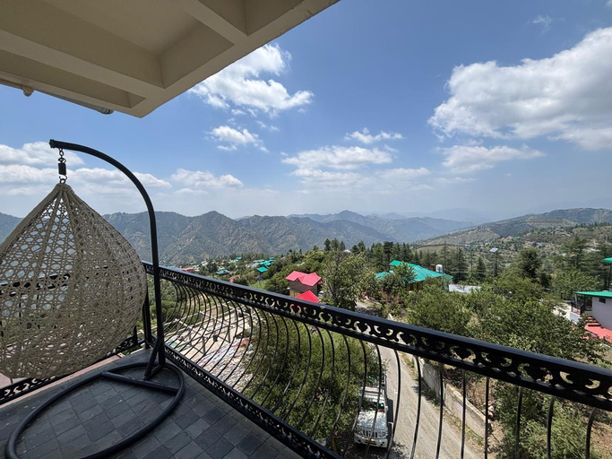 Others 5, Stayenest Mashobra with Balcony View, Shimla