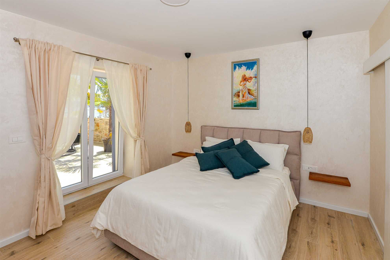 Room 1, Villa, Pašman