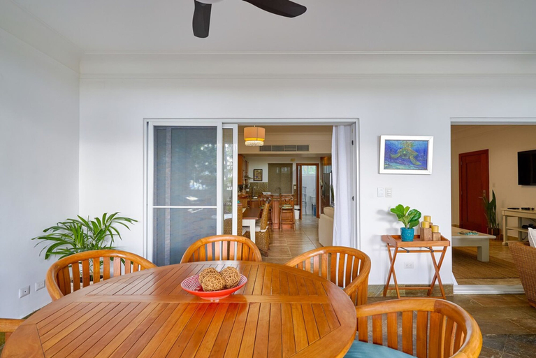 Room 2, 3BR Beach Retreat Terrenas Pool Maid Beachfront, Las Terrenas