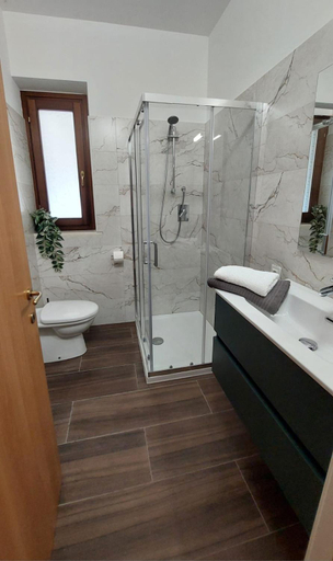 Bathroom, Villa Vista Monti, Pescara