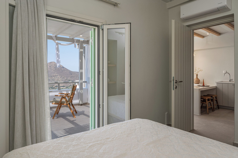 Bedroom, Castello Amorgos Suites, South Aegean