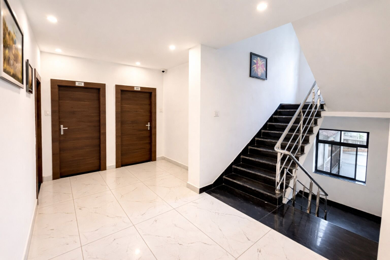 Others 5, Hotel Groves, Ranchi