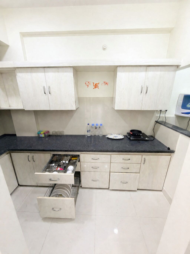 Private kitchen 2, love den 2, Indore