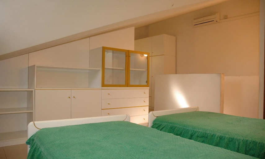 Bedroom 2, Beautiful apartment with balcony near the beach, Udine