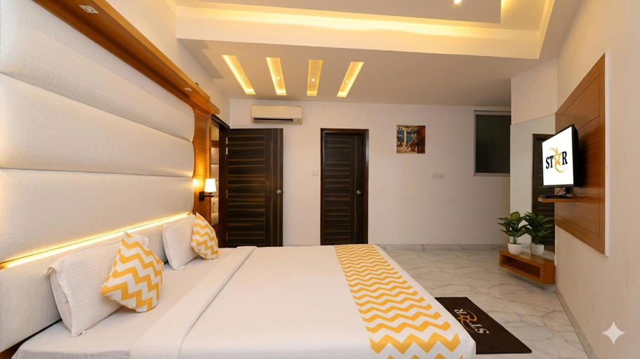 Bedroom 3, Hotel Star by Star Group, Delhi