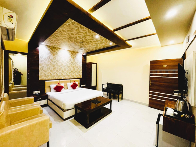 Bedroom 1, Shri Sai Hotel Azamgarh, Azamgarh