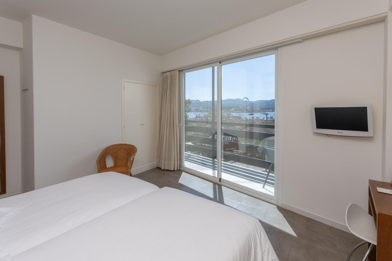 Bedroom 2, Es Mitjorn Hotel, Baleares