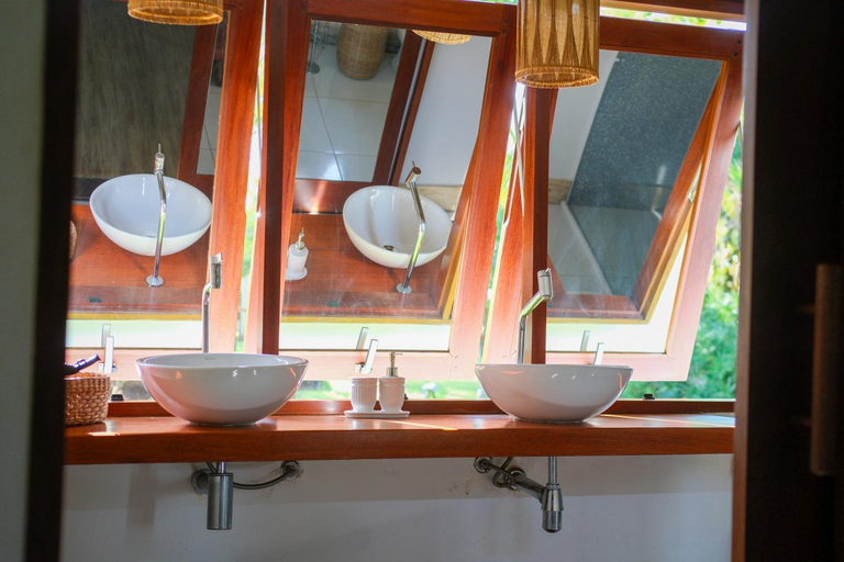 Bathroom 4, Canto do Sol Praia, Maraú