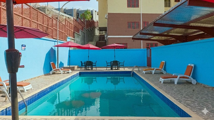 Pool 4, R & R Apartments, Bwari