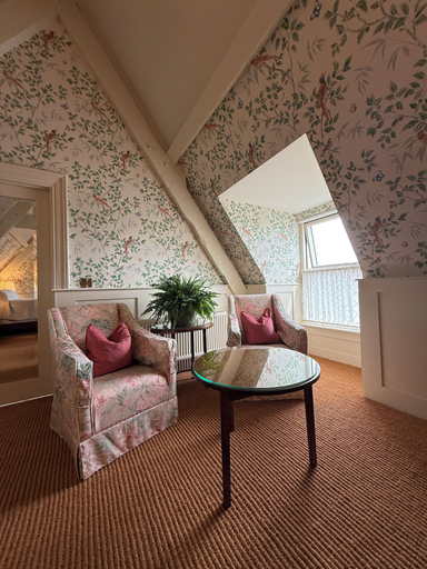 Room 4, Perryville House