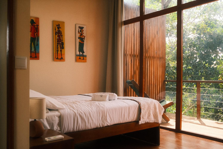Bedroom 2, Roca Vale Prazeres, Lobata