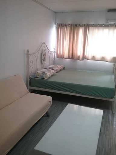 Bedroom 2, DMK Donmueang Guesthouse, Pak Kret