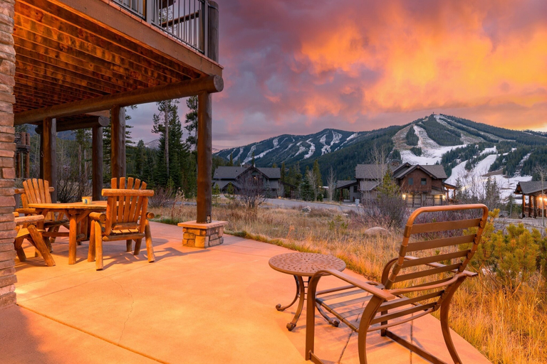 Outdoor dining 5, Dreamcatcher South 5 Bedroom Townhouse, Grand