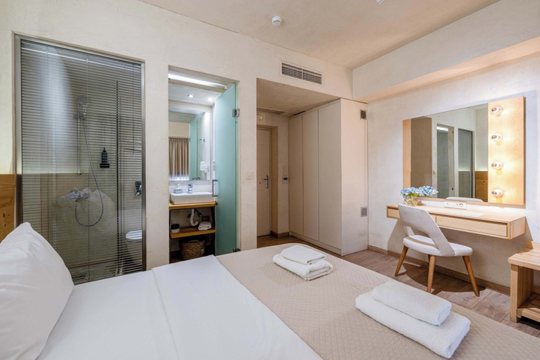 Room 5, Panellinion Beachfront Getaway - Double Sea Gem, Peloponnese