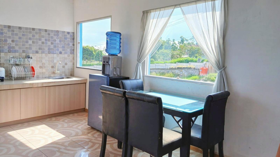 Others 2, ILMAN VILLA, Bandung