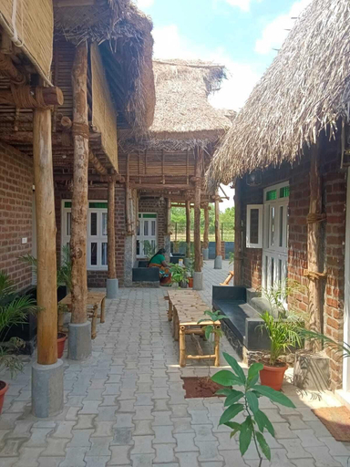Terrace/patio 5, Huts Life Home Stay, Viluppuram