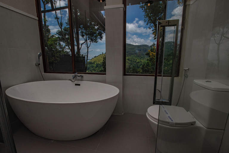 Bathroom 5, Serenite Ella, Ella